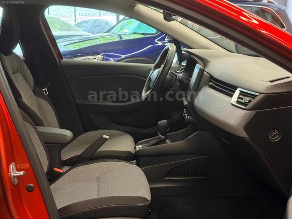 FLİES MOTORS'DAN CLİO 1.0 TCE 25'BİN KM HATASIZ GSR-ÇELİK JANT