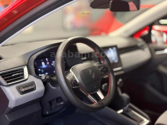 FLİES MOTORS'DAN CLİO 1.0 TCE 25'BİN KM HATASIZ GSR-ÇELİK JANT