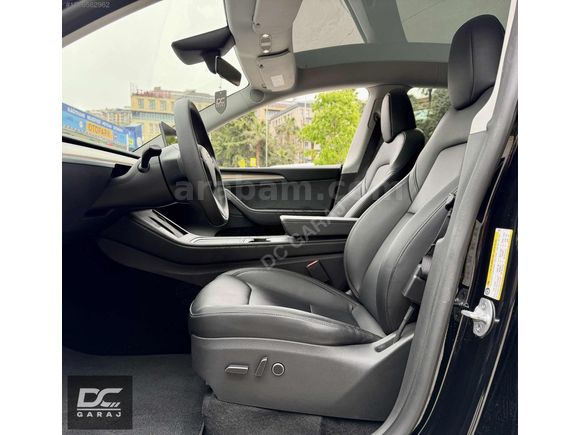 *DC GARAJ*TESLA MODEL Y/2024/32.000KM/SOLID BLACK/HATASZ/BOYASIZ