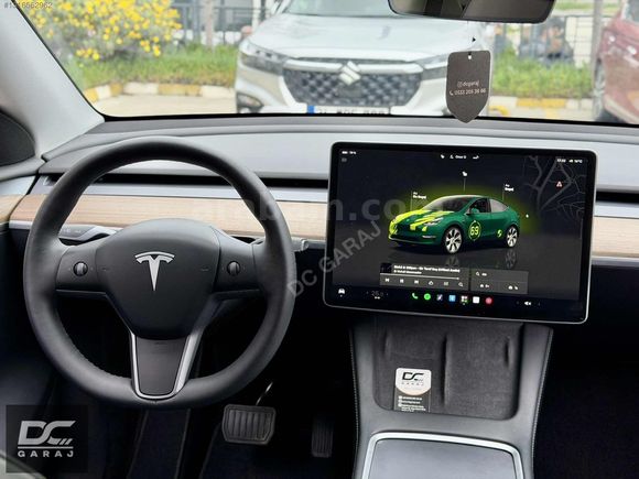 *DC GARAJ*TESLA MODEL Y/2024/32.000KM/SOLID BLACK/HATASZ/BOYASIZ