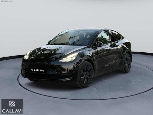 2024 TESLA MODEL Y YENİ TİP SİYAH RENK HATASIZ 36.000 KM