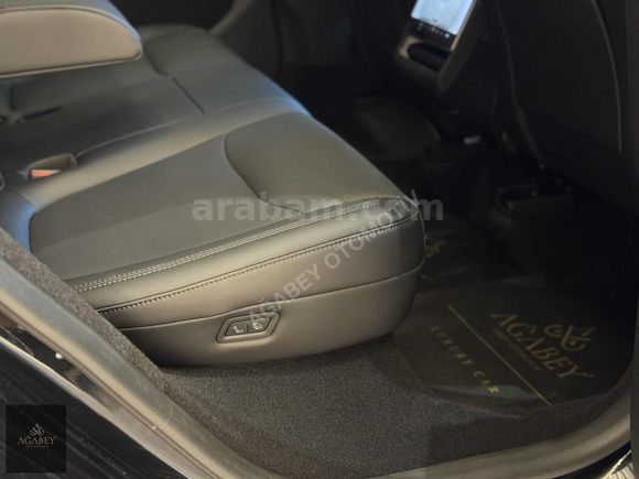 AĞABEY'DEN 2025 TESLA MODEL Y PREMİUM (JUNİPER)-OTOPLT-HATSZ