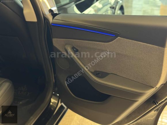 AĞABEY'DEN 2025 TESLA MODEL Y PREMİUM (JUNİPER)-OTOPLT-HATSZ