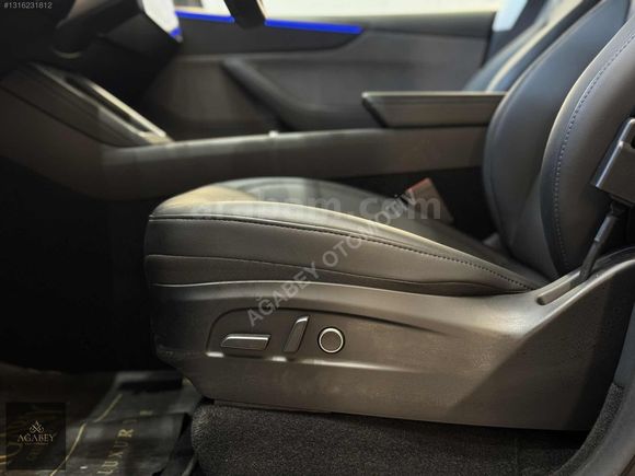 AĞABEY'DEN 2025 TESLA MODEL Y PREMİUM (JUNİPER)-OTOPLT-HATSZ