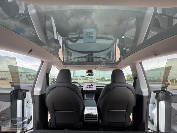 ÜNLÜ GRUP TAN 2025 TESLA MODEL Y JUNIPER PREMIUM HATASIZ