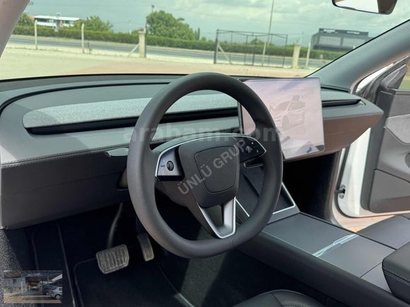 ÜNLÜ GRUP TAN 2025 TESLA MODEL Y JUNIPER PREMIUM HATASIZ