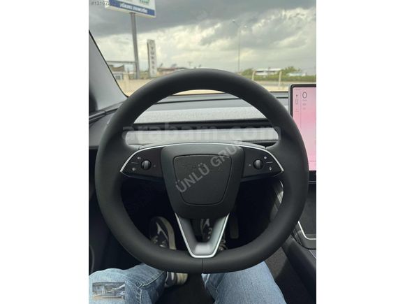 ÜNLÜ GRUP TAN 2025 TESLA MODEL Y JUNIPER PREMIUM HATASIZ