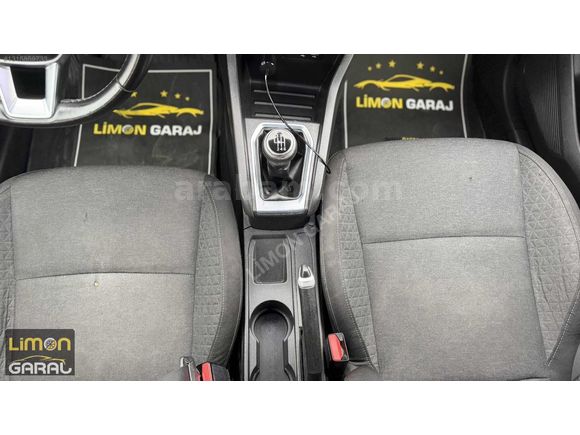 "LİMON GARAJ"RENAULT CLİO LANSMAN RENK TERTEMİZ