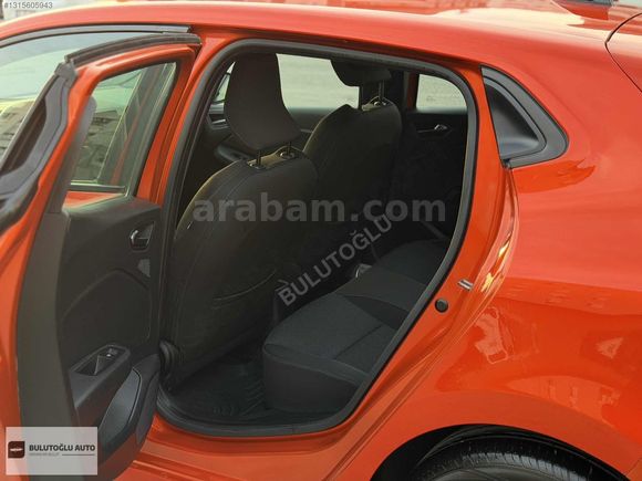 BULUTOĞLU AUTO'DAN 2023 CLİO 1.0 TCE TOUCH 90PS **HATASIZ**