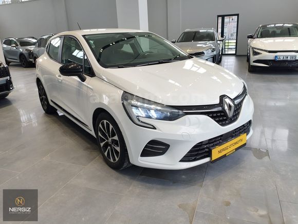 2023 RENAULT CLIO 1.0 TCE TOUCH