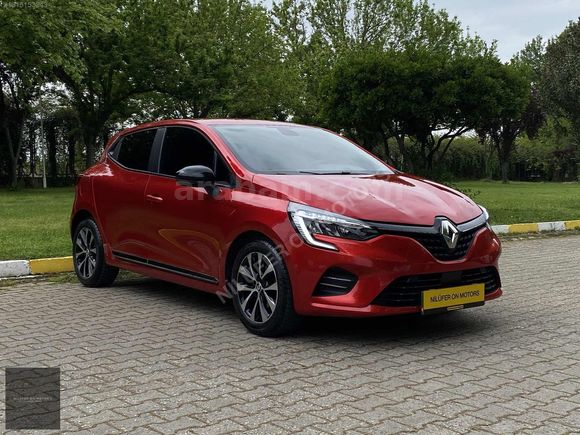 2023 CLIO V 28.000 KM BOYASIZ K.K 12 TAKSİT 0,68 KREDİ İMKANI