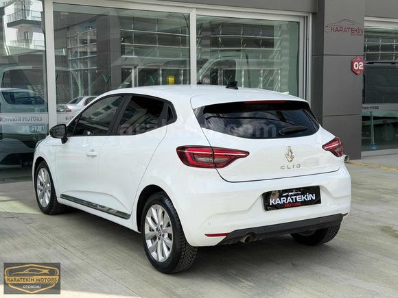 KARATEKİNDEN OTOMATİK GERİ GÖRÜŞLÜ EKRANLI TOUCH CLIO