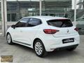 KARATEKİNDEN OTOMATİK GERİ GÖRÜŞLÜ EKRANLI TOUCH CLIO