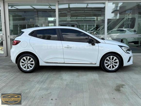 KARATEKİNDEN OTOMATİK GERİ GÖRÜŞLÜ EKRANLI TOUCH CLIO