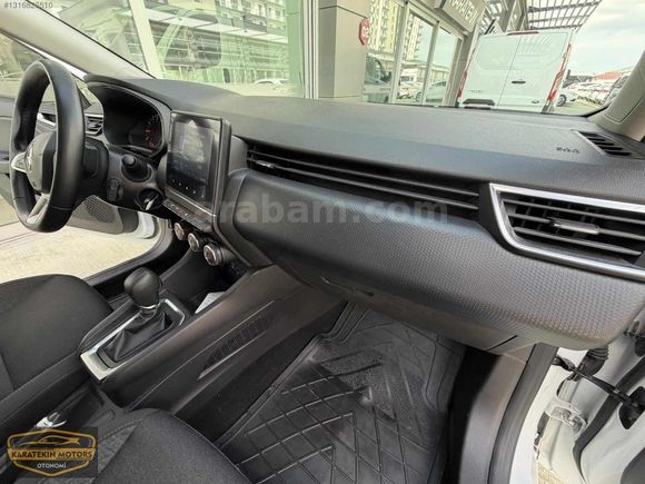 KARATEKİNDEN OTOMATİK GERİ GÖRÜŞLÜ EKRANLI TOUCH CLIO