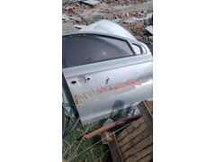 HYUNDAİ İ20 SAĞ ÖN KAPI