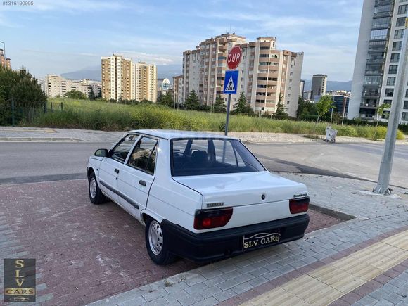 SLV CAR 'DAN RENAULT BRODWAY