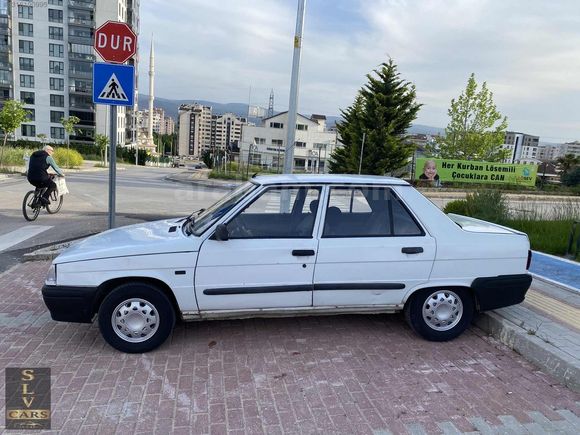 SLV CAR 'DAN RENAULT BRODWAY