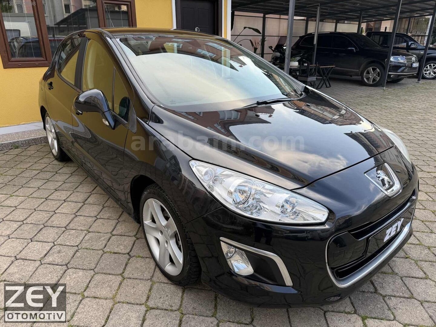 Galeriden Peugeot 308 1.6 HDi Access 2011 Model Ordu 191.000 km Siyah 5