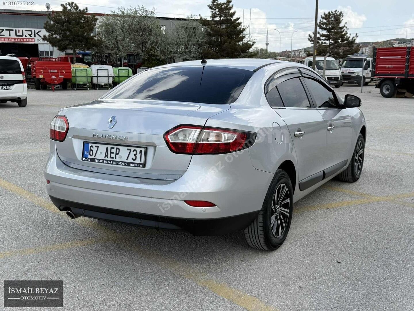 Galeriden Renault Fluence 1.6 Business 2010 Model Kütahya 142.900 km Gri 4
