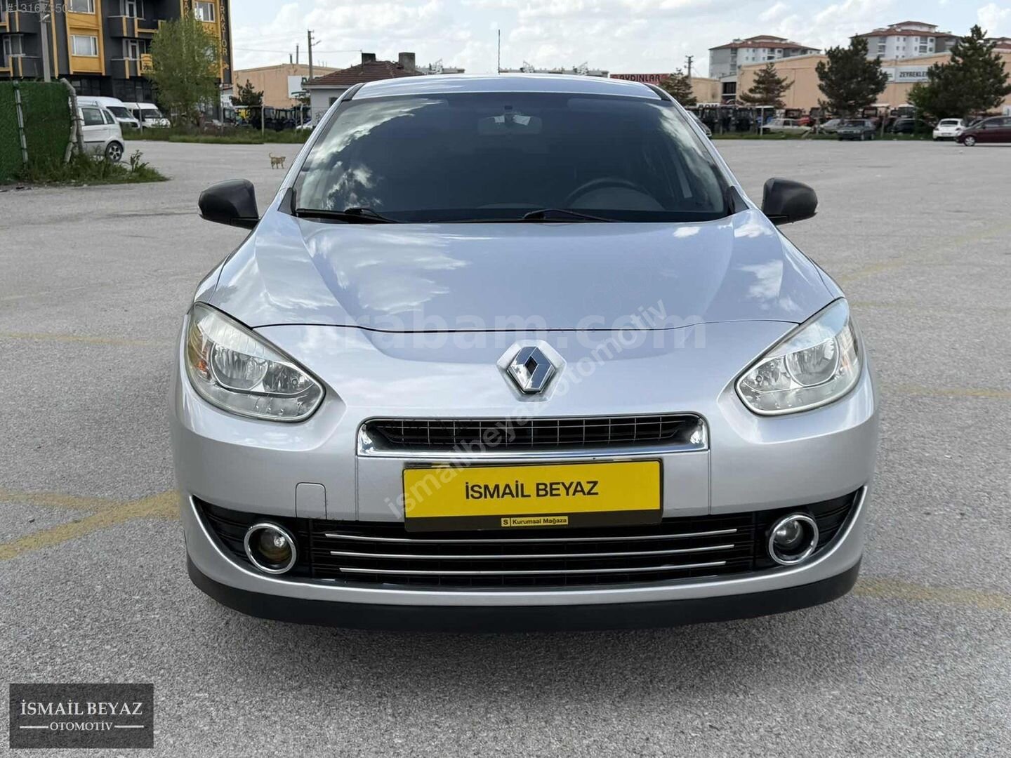 Galeriden Renault Fluence 1.6 Business 2010 Model Kütahya 142.900 km Gri 2