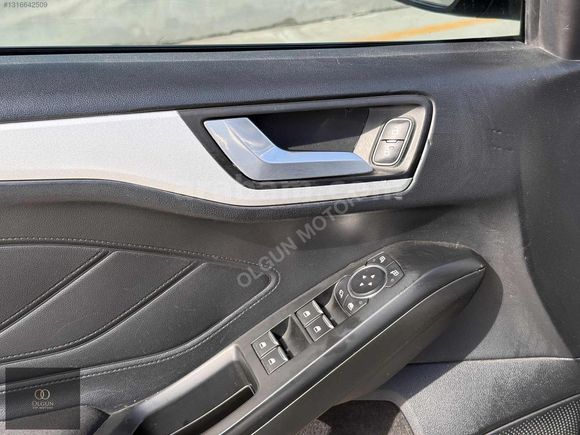 FORD FOCUS 2020 MODEL TİTANYUM 155 BİN KM OTOMATİK (K.K TAKSİT)