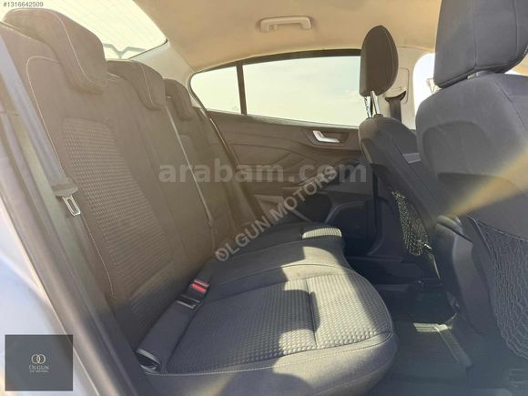 FORD FOCUS 2020 MODEL TİTANYUM 155 BİN KM OTOMATİK (K.K TAKSİT)