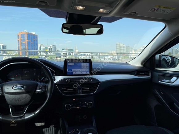 FORD FOCUS 2020 MODEL TİTANYUM 155 BİN KM OTOMATİK (K.K TAKSİT)