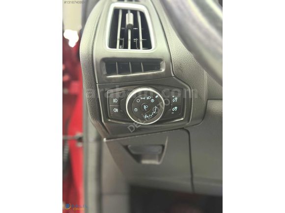 DELİL'DEN 2018 FORD FOCUS TITANIUM DEĞİŞENSİZ OTOPARK DİZEL OTM