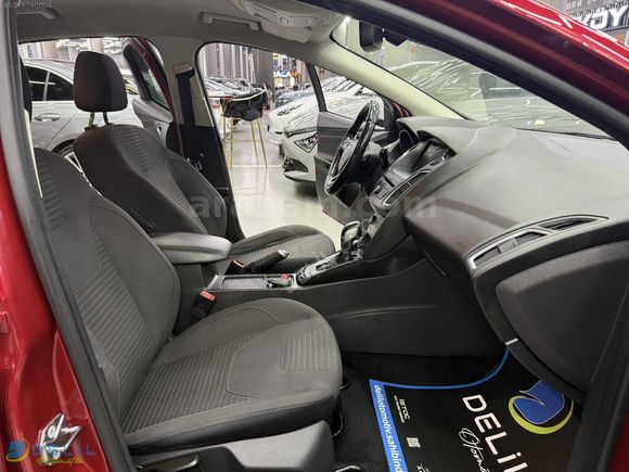 DELİL'DEN 2018 FORD FOCUS TITANIUM DEĞİŞENSİZ OTOPARK DİZEL OTM