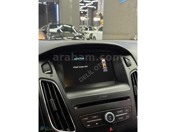 DELİL'DEN 2018 FORD FOCUS TITANIUM DEĞİŞENSİZ OTOPARK DİZEL OTM