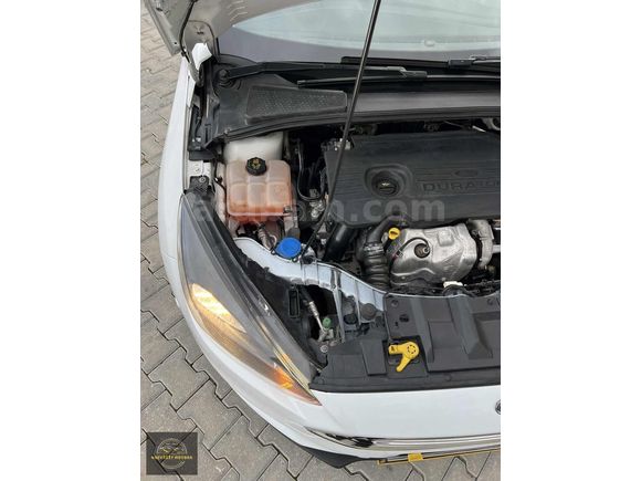 KOÇYİĞİT&MOTORS'DAN FORD-FOCUS-TİTANİUM-1.5 TDCİ-120HP-MANUEL