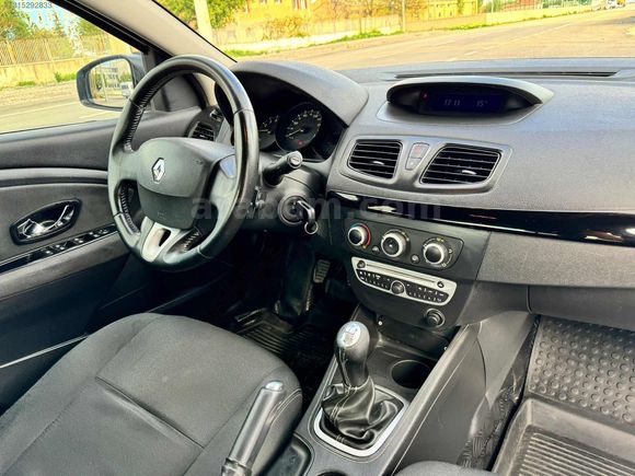 2012 FLUENCE 1.5 DCİ EXTREME EDİTİON BEYAZ 220 BİNDE
