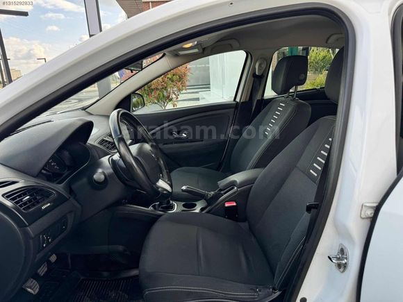 2012 FLUENCE 1.5 DCİ EXTREME EDİTİON BEYAZ 220 BİNDE