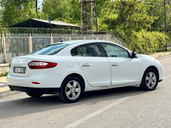 2012 FLUENCE 1.5 DCİ EXTREME EDİTİON BEYAZ 220 BİNDE
