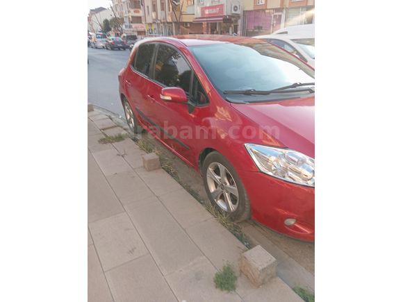 Sahibinden Toyota Auris 1.33 Comfort 2012 Model
