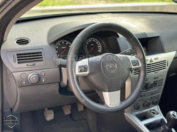 2013 ESSENTİA 105.000 KM TEMİZ BAKIMLI