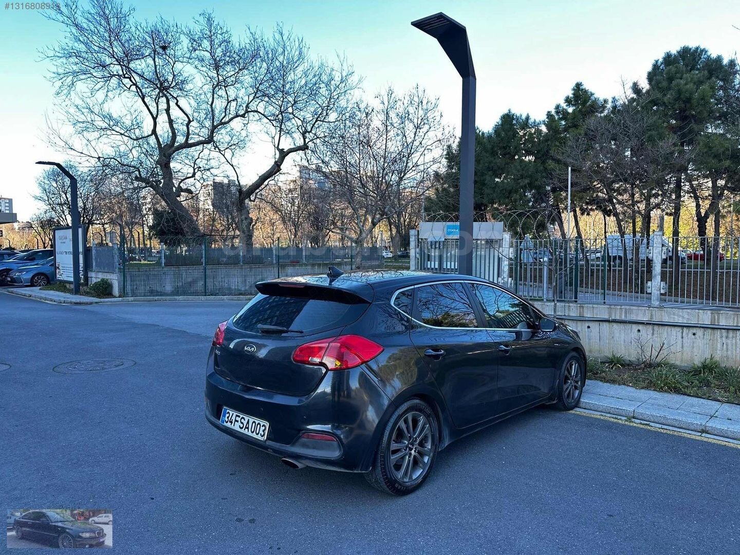 Galeriden Kia Ceed 1.6 CRDi Concept 2012 Model İstanbul 289.000 km Siyah 7