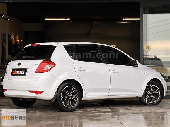 otoBANS/2011 CEED MOTION OTOMATİK DEĞİŞENSİZ BAKIMLI