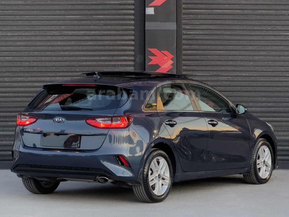 İLK SAHİP !-CAM TAVAN-2020-KIA CEE'D-1.6 CRDI-ELEGANCE-OTOMATİK