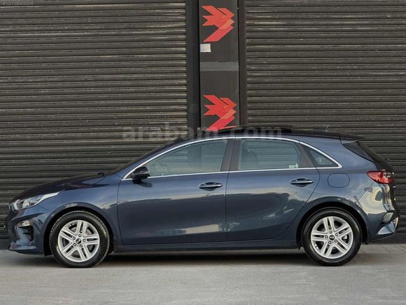 İLK SAHİP !-CAM TAVAN-2020-KIA CEE'D-1.6 CRDI-ELEGANCE-OTOMATİK