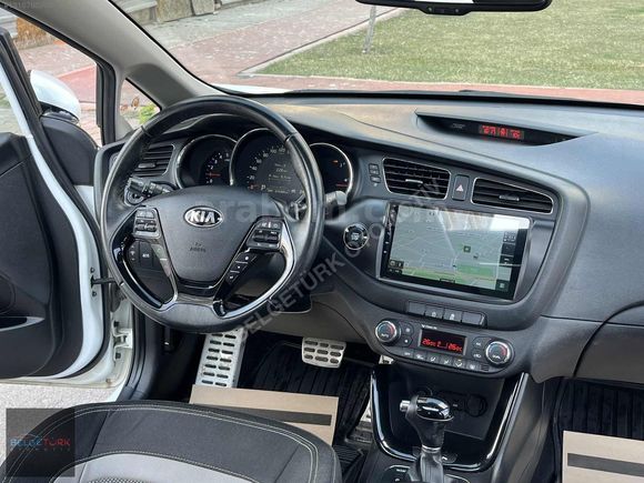 2015 MODEL 65.000 KMDE HATASIZ BOYASIZ TRAMERSİZ CAM TAVAN FULL