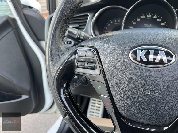 2015 MODEL 65.000 KMDE HATASIZ BOYASIZ TRAMERSİZ CAM TAVAN FULL