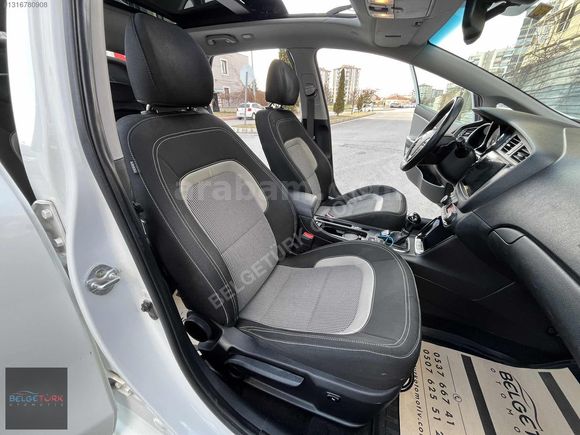 2015 MODEL 65.000 KMDE HATASIZ BOYASIZ TRAMERSİZ CAM TAVAN FULL