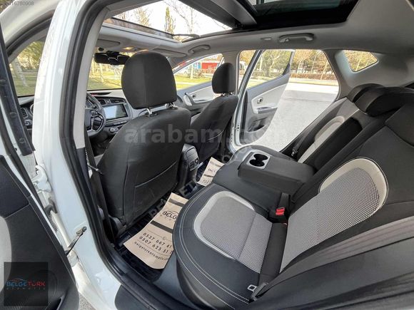 2015 MODEL 65.000 KMDE HATASIZ BOYASIZ TRAMERSİZ CAM TAVAN FULL