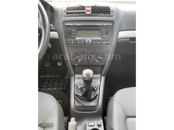 SKODA OCTAVİA 1.6 AMBİANTE LPG