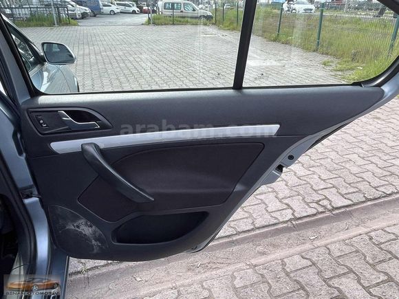 SKODA OCTAVİA 1.6 AMBİANTE LPG