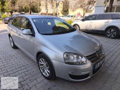 2011 JETTA DİZEL OTOMATİK VİTES 206000km