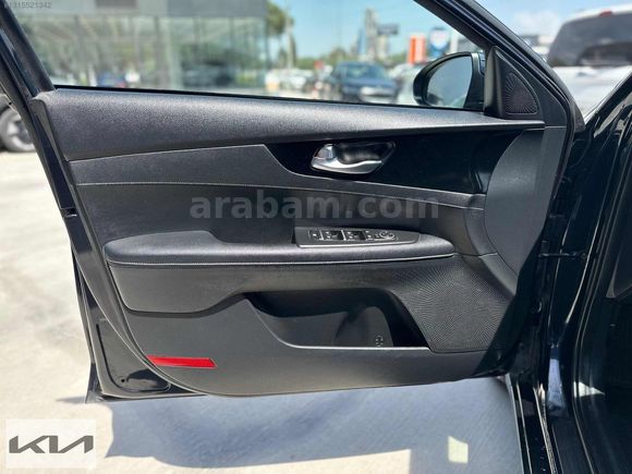 KOYUNCU OTOMOTIV KIA CERATO 1.6 ELEGANCE