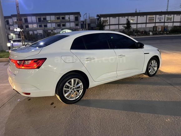 2020 megane touch 1.5 bludcı